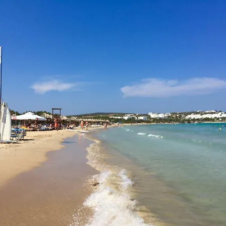Rossi Paros Luxury And Apartmán
