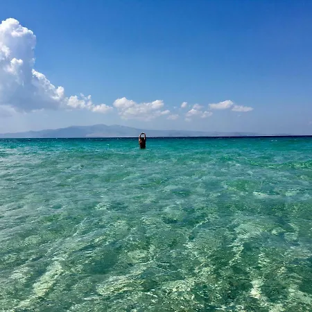 Rossi Paros Luxury And 아파트 *